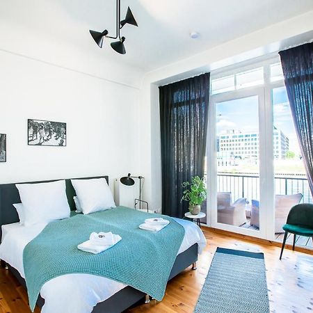 Family-Friendly Waterfront Loft, 3 Bedrooms, 130 M2 Berlin Exteriör bild